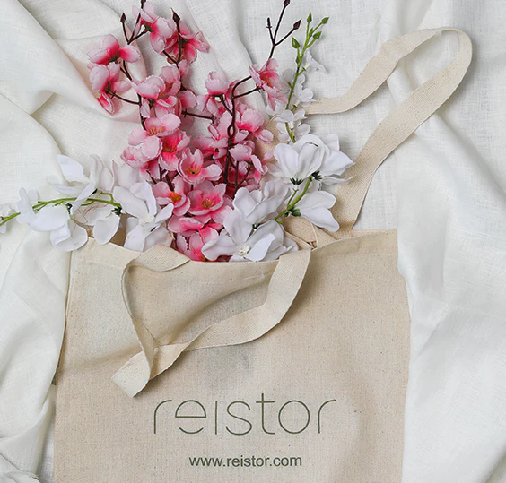 reistorlife's tweet photo. We are proud to be a part of the sustainable packaging revolution and not the plastic problem.
Let's all work toward reducing plastic usage for a plastic-free tomorrow!
#restorlife #savetheplanet #ecofriendly #sustainablepackaging #ethicalfashion #plasticfreejuly #saynotoplastic https://t.co/x4mhURAXZr