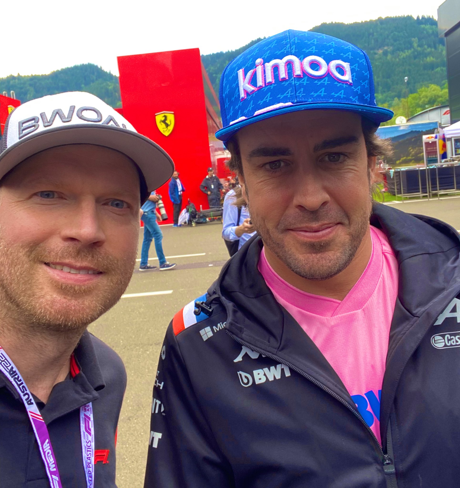 Fernando Alonso dnes 
oslavuje 41. narodeniny happy birthday legenda  
