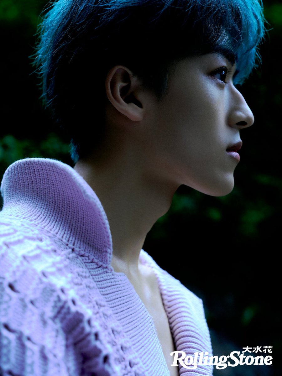 luoIuoo's tweet photo. luoluo for the august issue of rolling stone magazine
#何洛洛 #HELUOLUO 

(4/18) https://t.co/mY0l1XIHeO