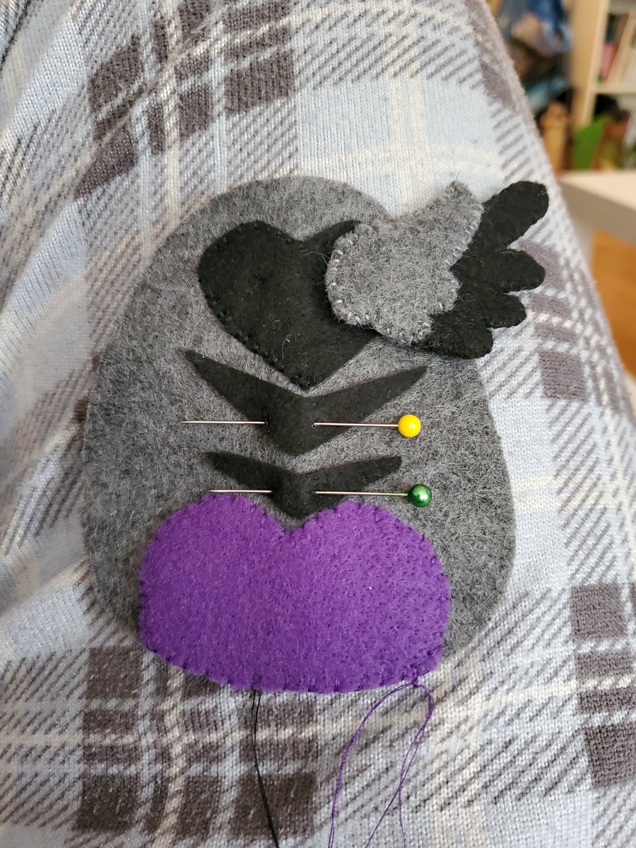 kittybeens's tweet photo. @KikiDoodleTweet I hand make silly little beans! 100% hand made by me. I run on spite and copious amounts of tea! https://t.co/HDz4JBAHZL