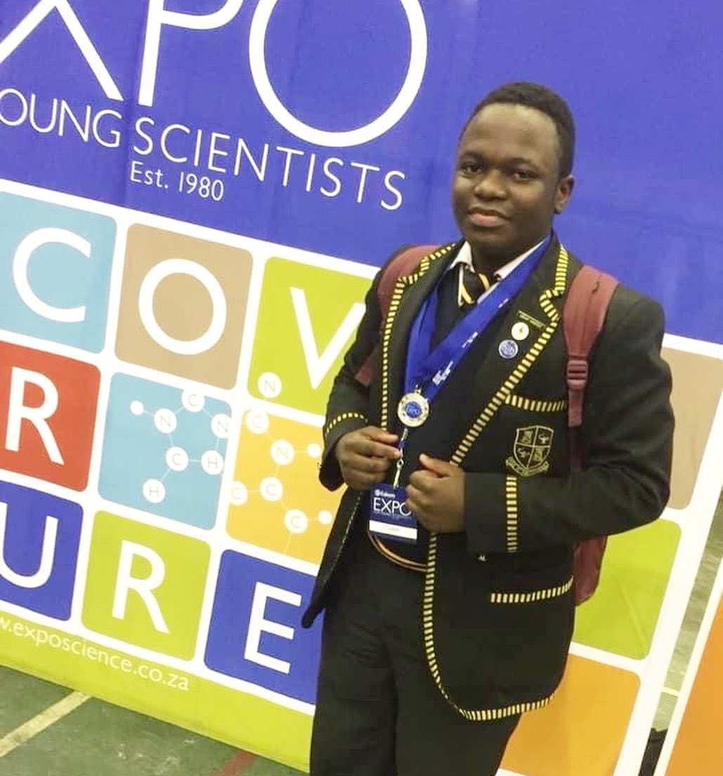 Exposcience's tweet photo. #DiscoverEskomExpo Meet Iziphozonke Mlambo, a former Eskom Expo participant and Co-founder of ScienceBuddies, who has been shortlisted for a $100,000 global student prize
#Science #STEM #ScienceBuddies
Read more: https://t.co/yh8CmiAyhg @WomenInScience_ @Eskom_SA https://t.co/d3yRI2Nv8O