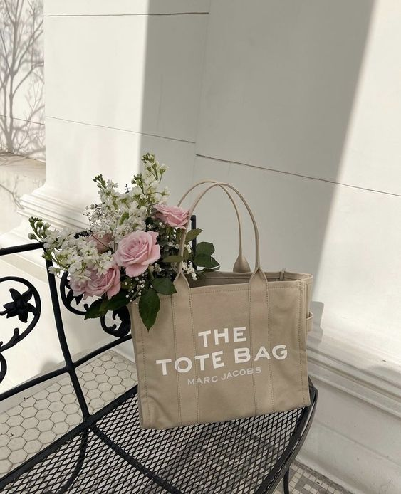 flowers are instant mood boosters