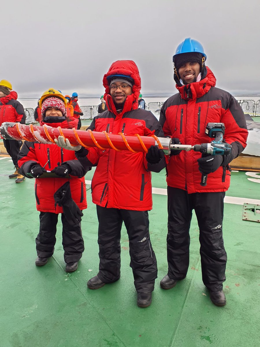 UCT MARIS (@maris_uct) on Twitter photo 🌊Look out world!
The new generation of African #polarscientists is nurtured at <a href="/MARIS_UCT/">UCT MARIS</a>.
Safiyyah studies brines in Antarctic sea ice, Tamuka develops tools for mechanical properties, and Magata investigates ice thickness variability.
<a href="/UCT_news/">UCT</a> <a href="/EBE_Postgrads/">UCT EBE Postgrads</a> <a href="/OceanographyUct/">UCT Oceanography</a> 🌊Look out world!
The new generation of African #polarscientists is nurtured at <a href="/MARIS_UCT/">UCT MARIS</a>.
Safiyyah studies brines in Antarctic sea ice, Tamuka develops tools for mechanical properties, and Magata investigates ice thickness variability.
<a href="/UCT_news/">UCT</a> <a href="/EBE_Postgrads/">UCT EBE Postgrads</a> <a href="/OceanographyUct/">UCT Oceanography</a>