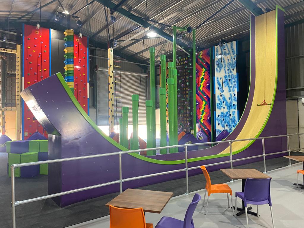 cncreading's tweet photo. Get ready for a climbing adventure! 🤩

Just in time for the summer holidays, our new fun climbing centre will officially open TOMORROW (30th July) at 9am!

Book your climb online at https://t.co/1ocZY8zlKi

#readingberkshire #berkshire #arborfield #clipnclimbreading #wokingham https://t.co/qiM1bCSBzx