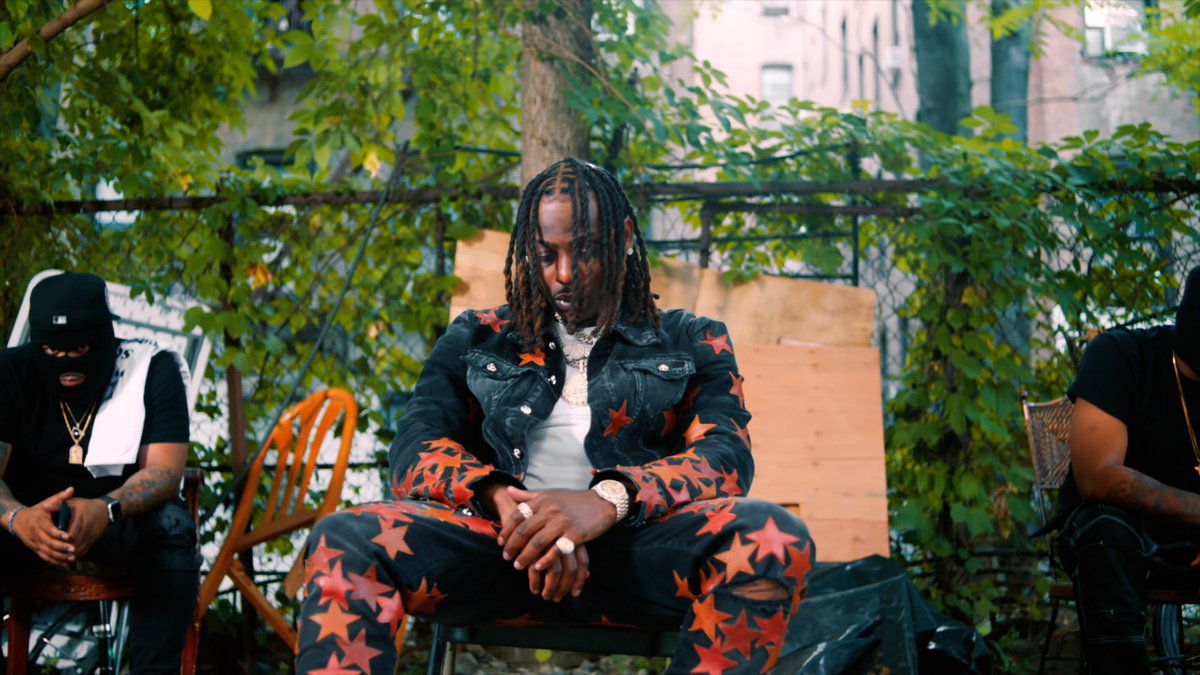 curwynhenry's tweet photo. “ Ain’t my Dog” - @FlippDinero 

Screen Grabs from music video 

Edit &amp; Color https://t.co/0WZlX4f5t7