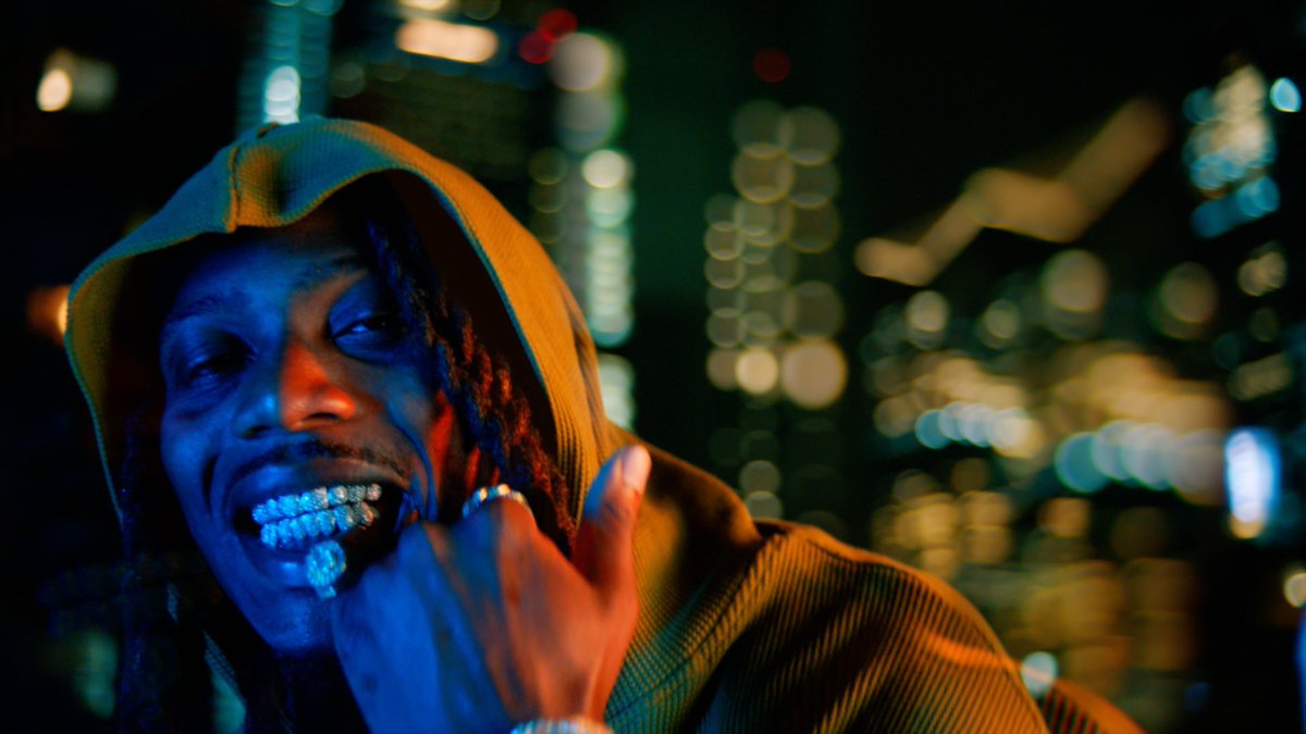 curwynhenry's tweet photo. “ Ain’t my Dog” - @FlippDinero 

Screen Grabs from music video 

Edit &amp; Color https://t.co/0WZlX4f5t7
