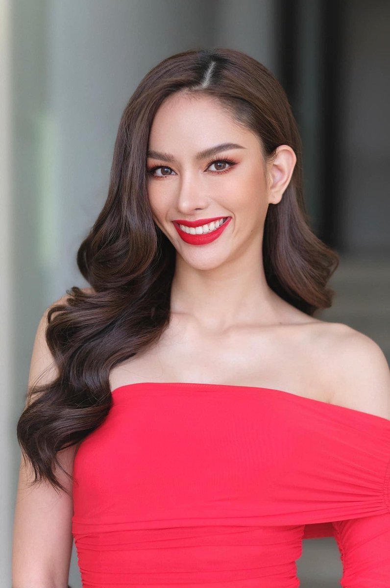 Pp1548890684's tweet photo. สวยอะไรขนาดนั้นนนน แอนนาเสือลูก 👑🐯 #แอนนาเสือมาเพื่อมงMUT #missuniversethailand2022 https://t.co/xXd6dVzrP2
