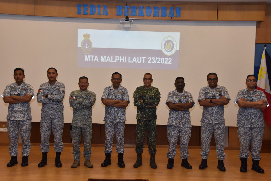 Closing the chapter. 

The #NavyPeople from RMN and <a href="/Philippine_Navy/">Philippine Navy</a> ends the 5 days bilateral exercise today. Brig. Gen. Edwin E. Amadar, Commander Fleet-Marine Ready Force PN conveys his closing speech &amp; look forward for more interactions in the future.

#MALPHI
#NavyNews