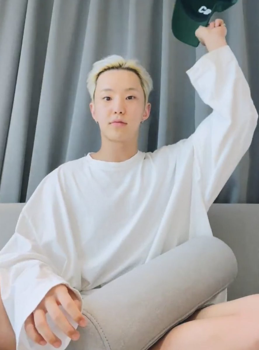 GSY0615's tweet photo. 뚜껑 사라진 호랑이🐯 https://t.co/GuLb9lzHfS