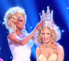 ghostklay's tweet photo. As someone who watched Jinkx Monsoon overcome adversity to win season 5 of #dragrace 9 years ago, her journey on #AllStars7 has been incredible. She returned after 9 years &amp; proved she's still got it. 👑 https://t.co/jJAn4vgCAU