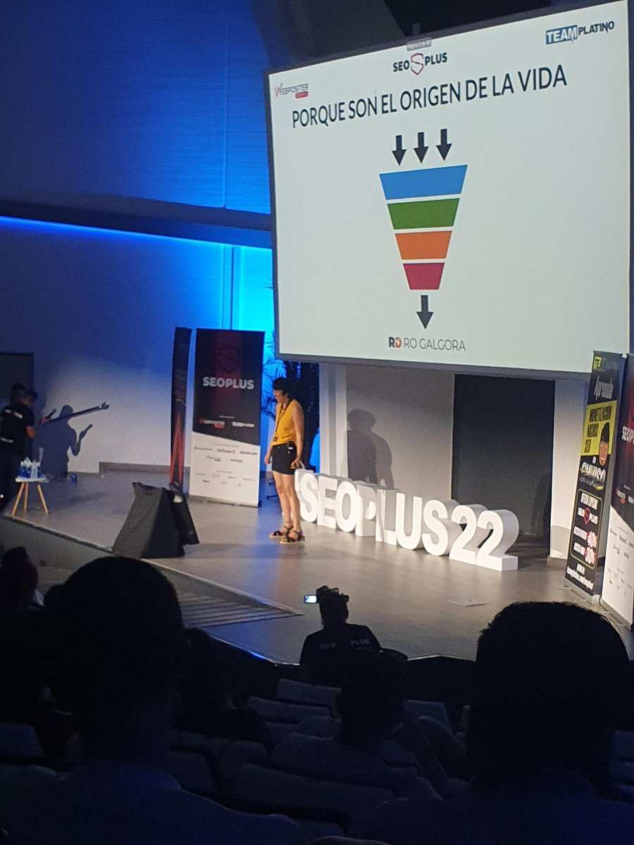 Y turno de <a href="/Rgalgora/">Rocío Gª. Algora</a> ¡¡seguimos!!  #seoplus22