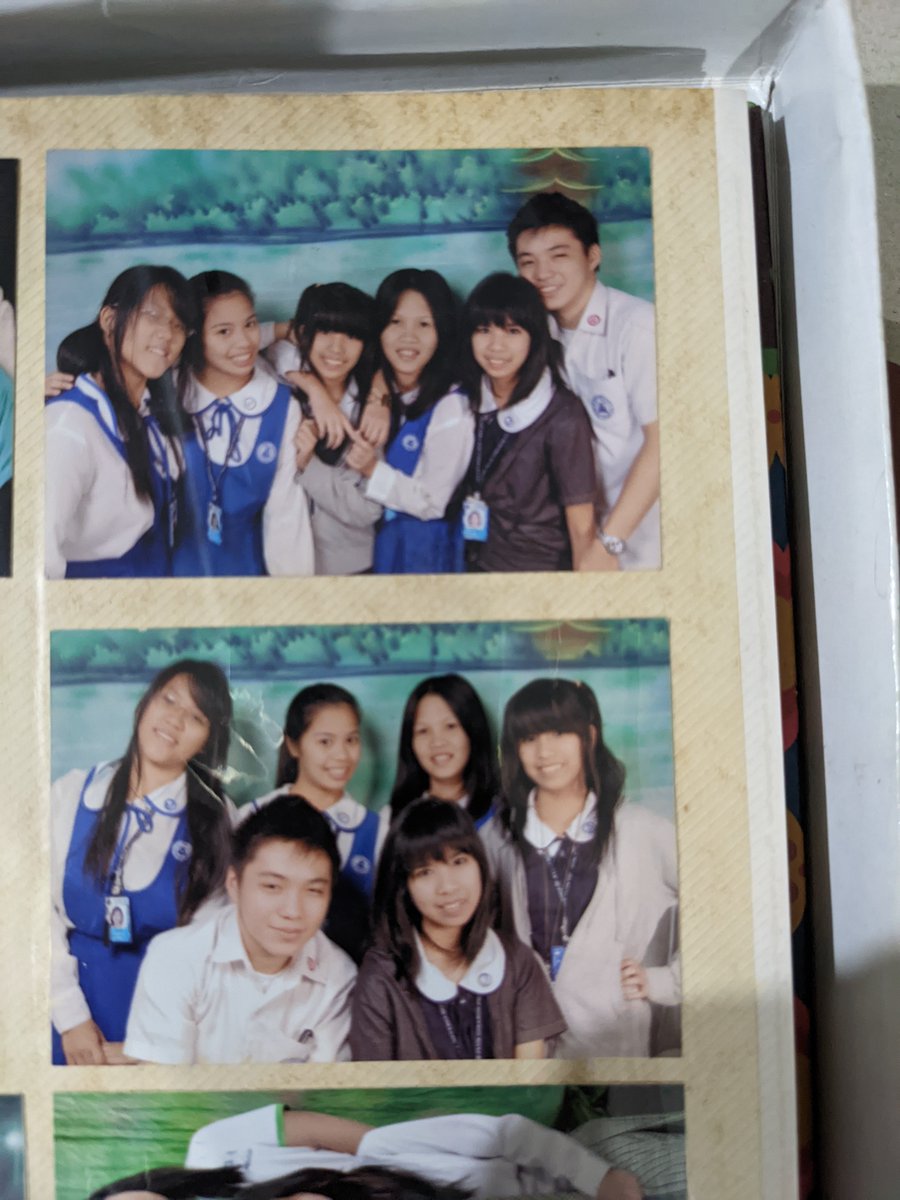 heyitismiles's tweet photo. @meruvousaimeK @jellyy_acee @eijeerivera_ throwback. Found it while cleaning the cabinet. 😭 https://t.co/BdR67NTnk9