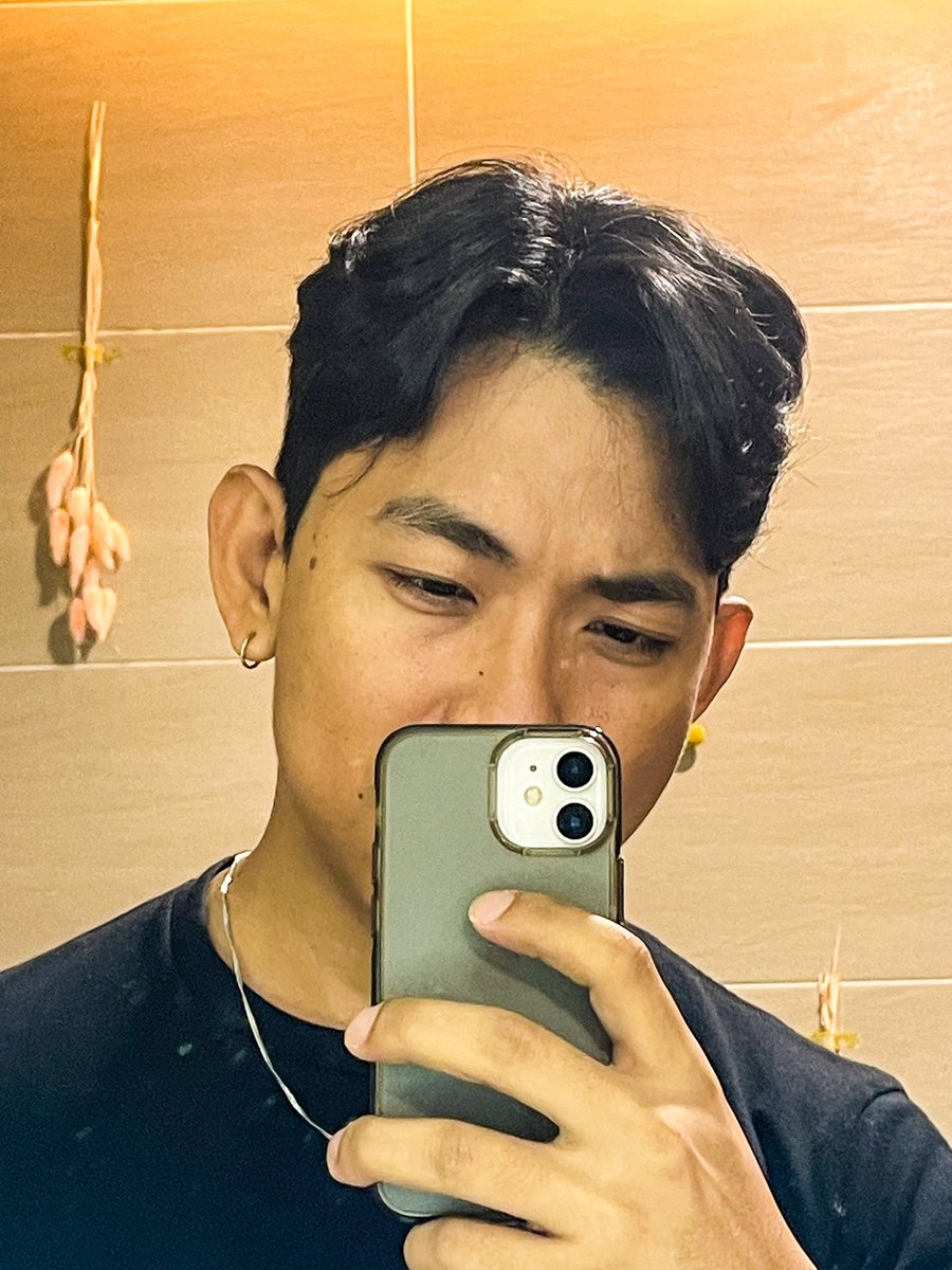 h_uncle82's tweet photo. Hmmm… back to military cut or keep it longer? https://t.co/NzyJw6f1wq