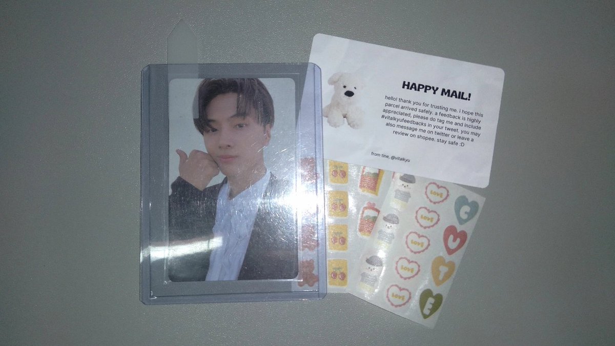 softservedtwice's tweet photo. hii @vitalkyu >< tysm for the safe and smooth transaction for the jay thumbs up pc huhu #vitalkyufeedbacks https://t.co/fnxAgIlyVW