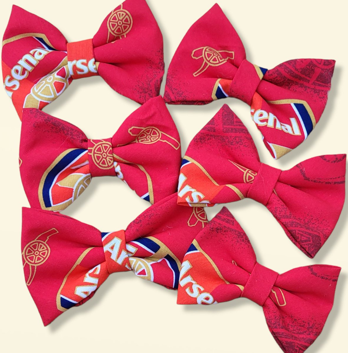 dianezzi's tweet photo. In store now, raising money for rescue 🐕 
#Gunners #arsenal #footballtime #footiefans #thearsenal #Charity https://t.co/LZGSObz5GT