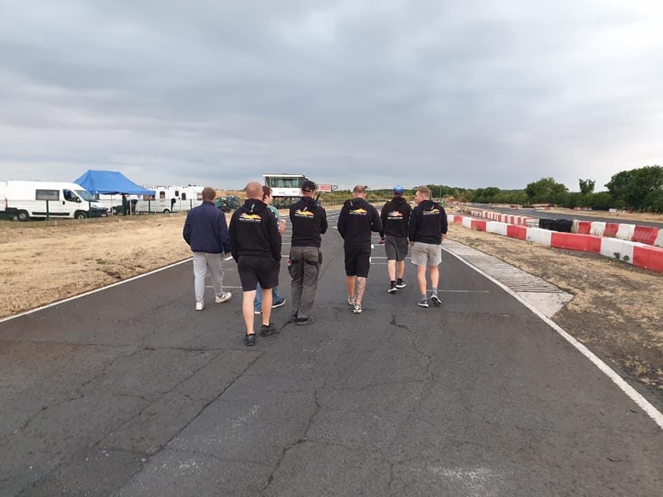 REMEKarting's tweet photo. Itโs race weekend! ๐ฅณ๐คฉ
The team arrived in Fulbeck, Lincolnshire with just enough time to set up & do a quick track walk. ๐
๐
Follow the racing live on Saturday by clicking the link below;
https://t.co/cRud5jTqvN
#WhereEngineeringMeetsSport #TeamREME #ArteEtMarte https://t.co/AC7rR8qQfy