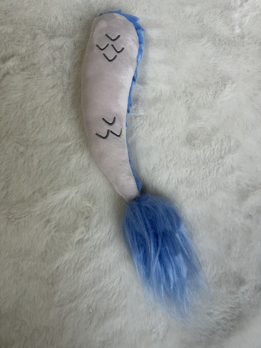 #용슈_공구
용슈의 뿔과 꼬리가 수정된 모습입니다!
꼬리의 색상은 왜인지 모르겠지만 파란색으로 나와서 😂 해당 부분은 분홍색으로 색상 수정을 거칠 예정이에요.
샘플은 복제 요청을 드린 뒤 국내 수령 후 실물로 확인해 볼 예정입니다.