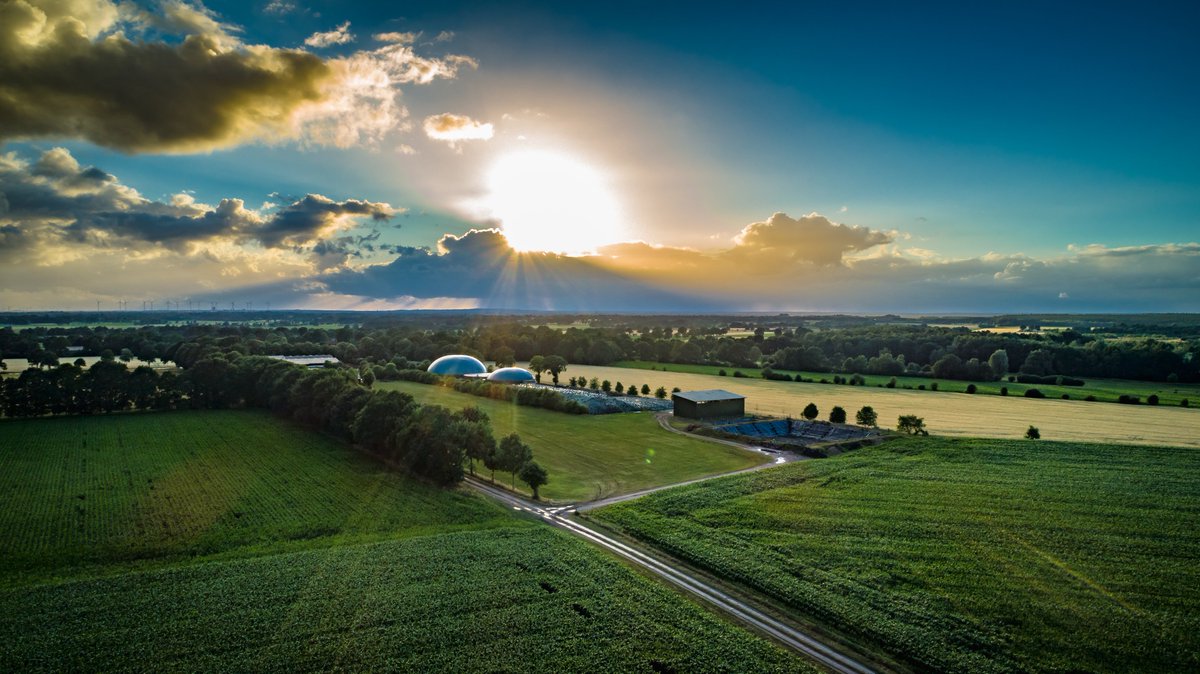 Biorefine Cluster (@bioref_cluster) on Twitter photo 📢Another PhD Vacancy! SEMPRE-BIO offers a fully funded PhD scholarship at RE-SOURCE Lab (<a href="/FbwUGent/">Faculty of Bioscience Engineering UGent</a>) to investigate an integrated solution able to produce BioLNG and liquid CO2 from raw biogas. Deadline 30 August!
👉 biorefine.eu/vacancies/semp… 📢Another PhD Vacancy! SEMPRE-BIO offers a fully funded PhD scholarship at RE-SOURCE Lab (<a href="/FbwUGent/">Faculty of Bioscience Engineering UGent</a>) to investigate an integrated solution able to produce BioLNG and liquid CO2 from raw biogas. Deadline 30 August!
👉 biorefine.eu/vacancies/semp…
