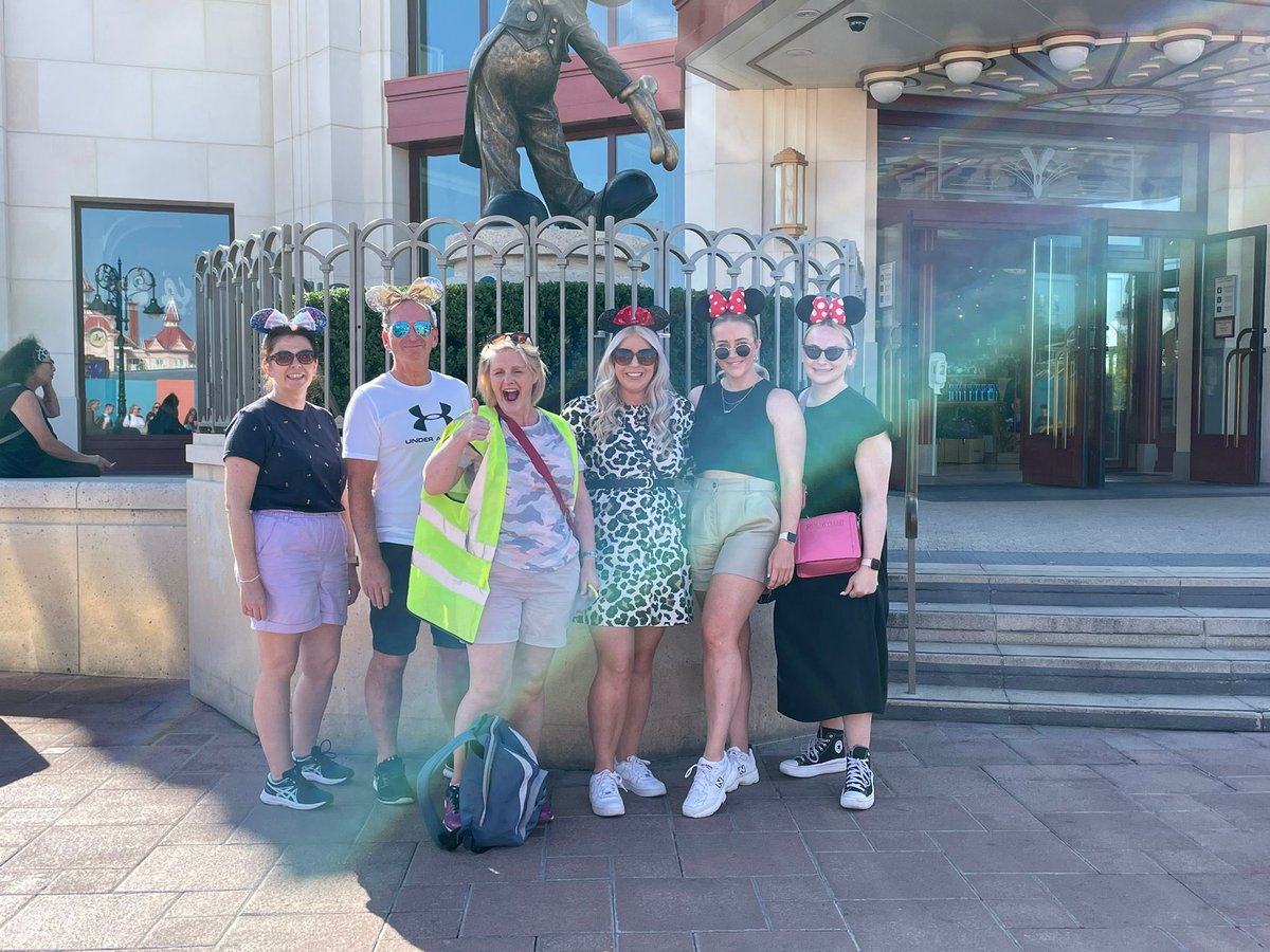 LSA Disney tweet media