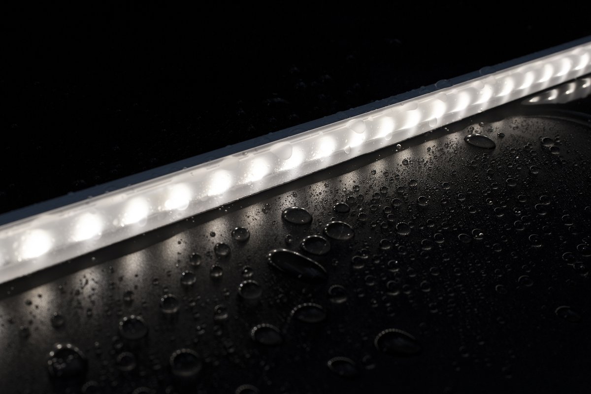 LEDMY_Shenzhen's tweet photo. LEDMY's New Products will be launched in August!!!
first set:
PV 1506 The Reliable LED rigid light bar
Paragraph 2:
1616 neon strip light
Paragraph 3:
PV 3020M The Reliable LED Flexible Wall Washer 
Paragraph 4:
PV2716T RGB&amp;RGBW Flexible Wall Washer https://t.co/byH0YpkTa4