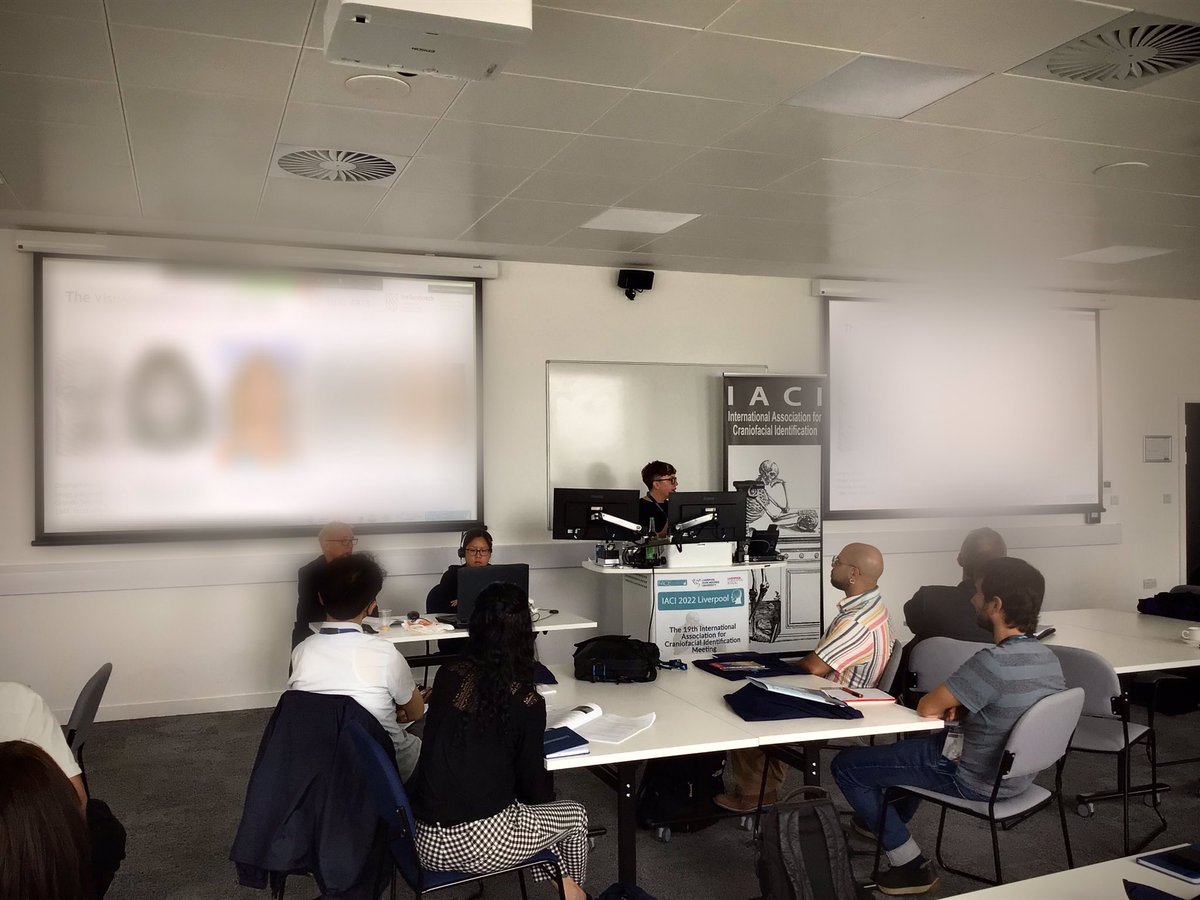 Our first keynote speaker of the day, Dr Kathryn Smith <a href="/serialworks/">Kathryn Smith</a> from the University of Stellenbosch 🇿🇦 is giving a talk on forensic art and promoting visual and pracademic post-mortem facial identification. 

#IACI2020 
#forensicart
#humanidentification 
#craniofacialID