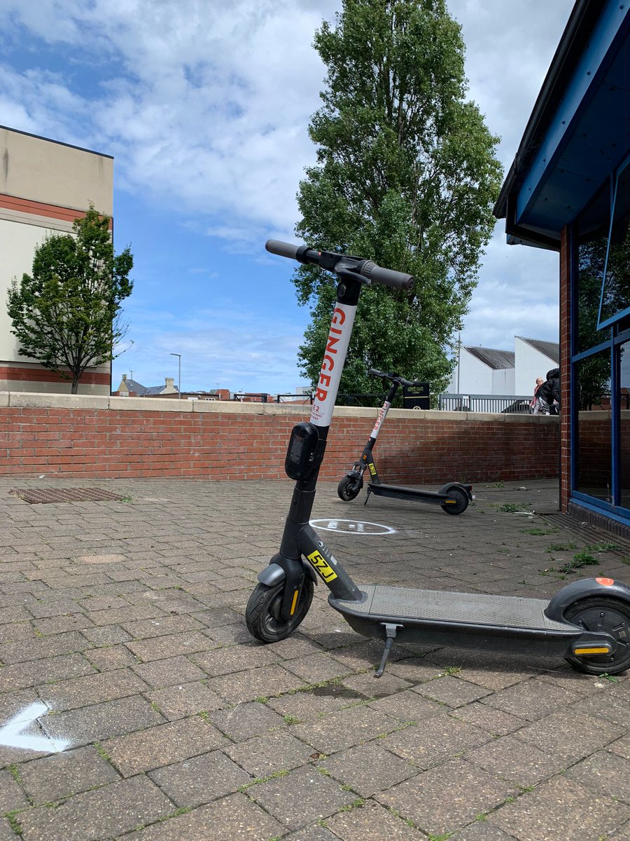 🛴🧡Finally Friday🛴🧡

Now the weekend is here, it is your perfect chance to try a Ginger. Don't forget to apply code GINGER4FREE to the promos section of the Ginger app to claim your first 20 minute ride free (Ts and Cs apply)🧡🛴💨