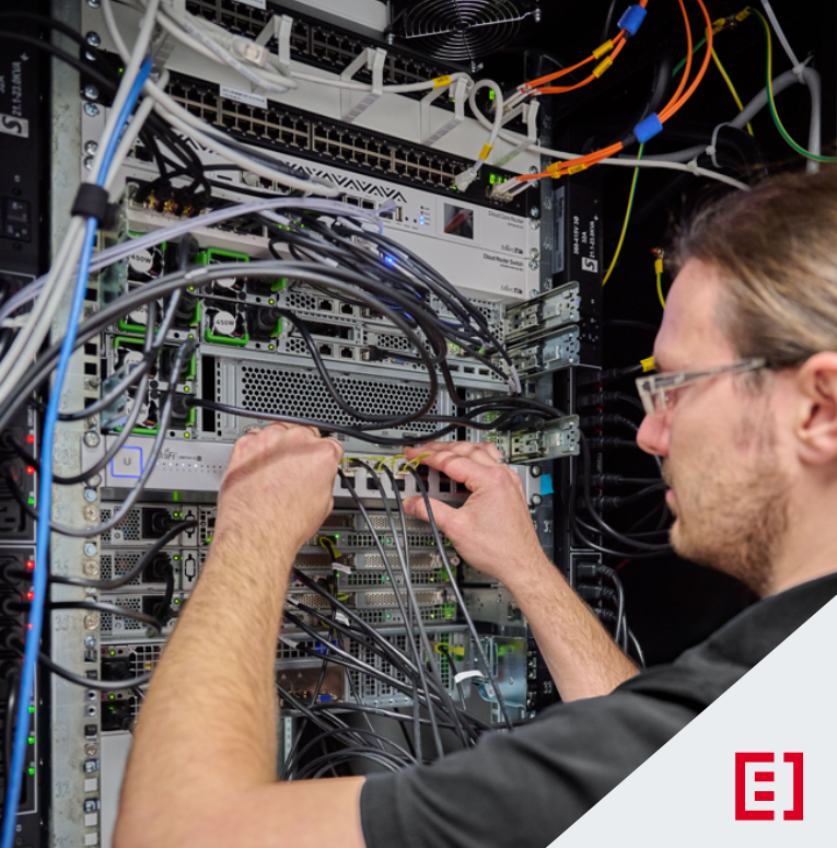 Heute ist der internationale Tag der Systemadministratoren und wir möchten hiermit einen Dank an alle Systemadmins aussprechen! Danke, dass ihr den Geschäftsbetrieb von Unternehmen aufrecht erhaltet.