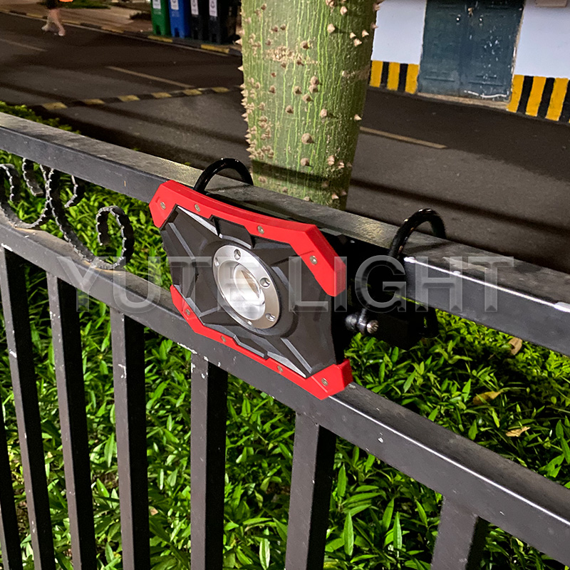 yutelight's tweet image. #Yute #portableworklights with multiple #colordesigns. #Customized colors, #batteries power and #led #lights are available. More: yutelight.com. Inquiry us at info@yutelight.com
#portablelight #worklight #rechargeablelight  #outdoorheadlamp #outdoorlight #lightsupplier