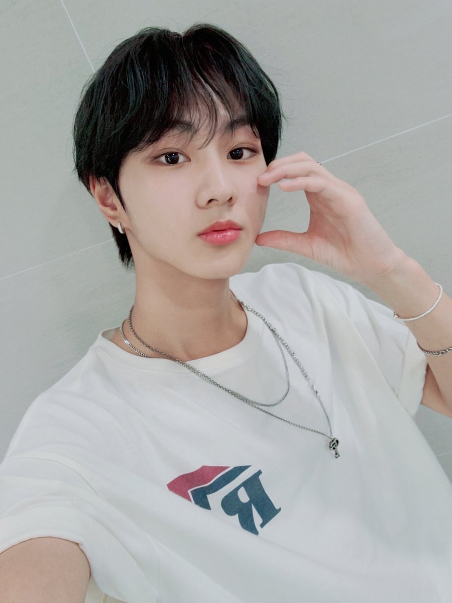오냥 tweet media