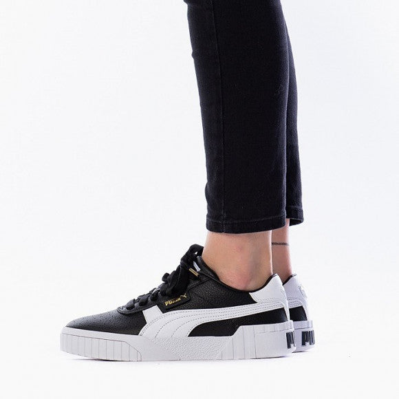 hypeaffordable's tweet photo. 📍READY STOCK📍

Puma Cali 'Black/White:

Kondisi : Brand New in Box (BNIB)
Size : 40
Retail : ❌Rp 1.600.000❌
Sale : ✅Rp 500.000✅

🍊 https://t.co/OklOitPcpy
✨ 100% Original or Money Back ✨

#zonauang #zonajajan #zonaba #wts https://t.co/mO6osMUGUP