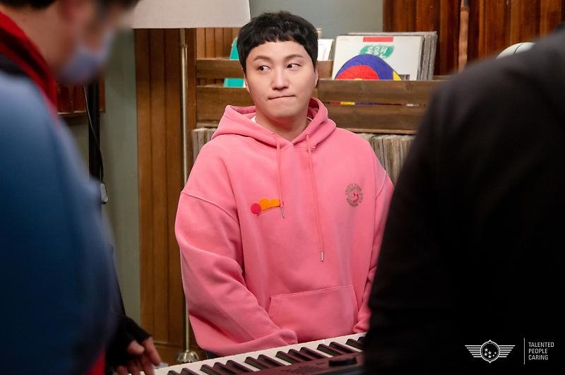 곰곰 연애단 tweet media