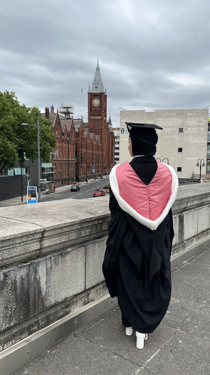 malaxz_'s tweet photo. -Grateful, 21.July.2022🎓🤍… https://t.co/ife2o8UwO7