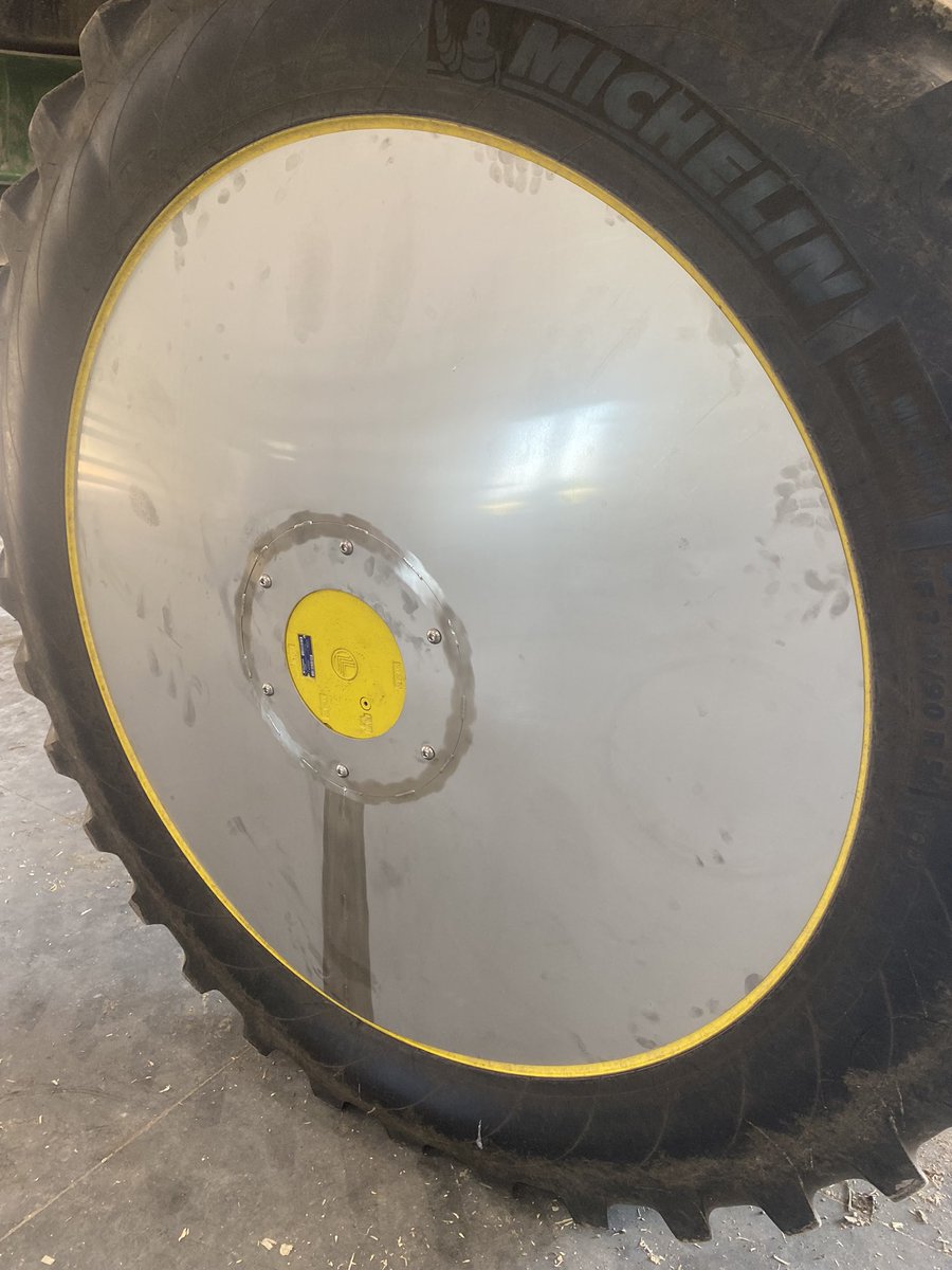 Sam Snobelen tweet media