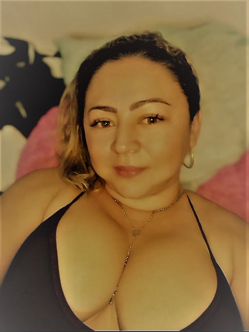 Happy! https://t.co/HwMa8lretv<a href="/tag/natural"class="tags"><span>#natural</span></a><a href="/tag/ass"class="tags"><span>#ass</span></a><a href="/tag/milf"class="tags"><span>#milf</span></a><a href="/tag/onlyfans"class="tags"><span>#onlyfans</span></a><a href="/tag/onlyfanspromo"class="tags"><span>#onlyfanspromo</span></a>