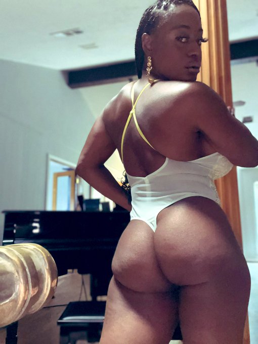 Time to Party in Vegas !! Xoxo 💋 https://t.co/sWvjUL3Ho0 #Vegas #kelliprovocateur #ebonygoddess #fitness<a href="/tag/fitness"class="tags"><span>#fitness</span></a><a href="/tag/vegas"class="tags"><span>#vegas</span></a><a href="/tag/pooltime"class="tags"><span>#pooltime</span></a><a href="/tag/ebonygoddess"class="tags"><span>#ebonygoddess</span></a><a href="/tag/kelliprovocateur"class="tags"><span>#kelliprovocateur</span></a>