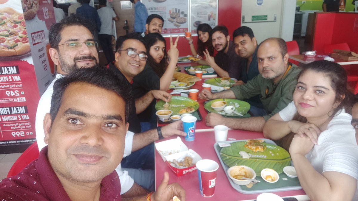 Lunch hour is the best hour of the day.
#teamLunch #eatogether #oneteam
<a href="/neoman25/">Gaurav Mathur</a> <a href="/iam_Mandyy/">Mandeep Dhingra</a> <a href="/vincentgtw/">Vincent Garnier</a> <a href="/__MiguelAlvarez/">Miguel Alvarez</a> <a href="/adrien_suarez/">AdrienSuarez</a>
