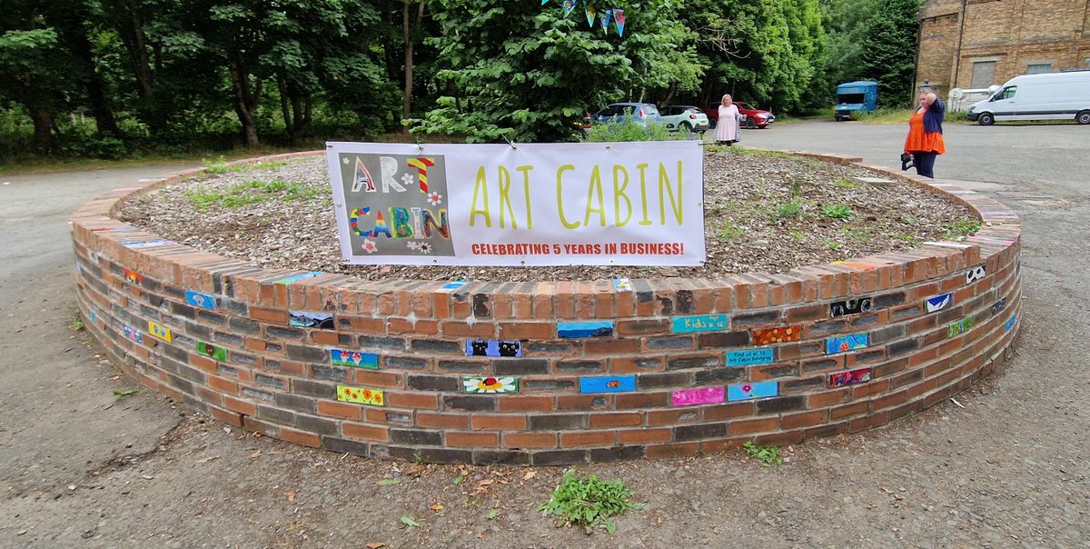 LizArtCabin's tweet photo. So proud of my member's brilliant work! https://t.co/JbpwrT8PB7
