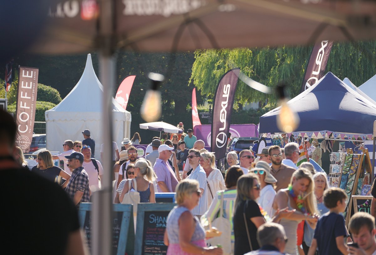 Today's #FlashbackFriday is to earlier this month, where we celebrated all things #Lexus at the #LymingtonSeafoodFestival! Here @LexusHedgeEnd offered customers the chance to experience amazing and start their Lexus journey with us. We hope you all had a great time.