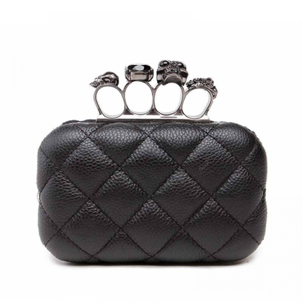 Women's Quilted Leather Rock Wallet #love #outfit pretty-boutique.com/womens-quilted…