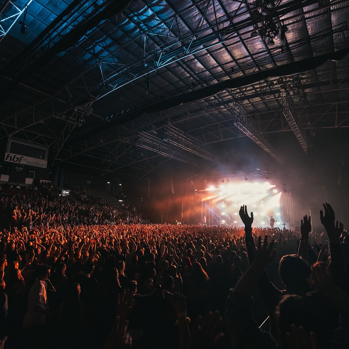 🎤| #LTWT Australian Leg | 

🗓️ 29.07 (tonight)
🕐 9PM (local time) | 2PM (BST) | 3PM (CEST) | 9AM (EDT) | 6AM (PDT) 
📍Perth, HBF Stadium,🇦🇺
👥 4 500 fans

#LTWTPerth