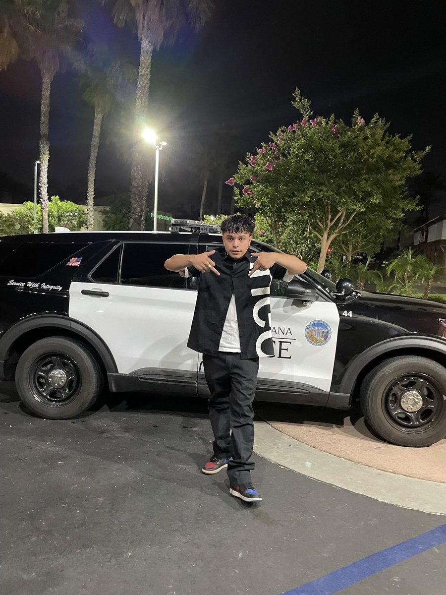 doit4marcus's tweet image. LameZz🤢