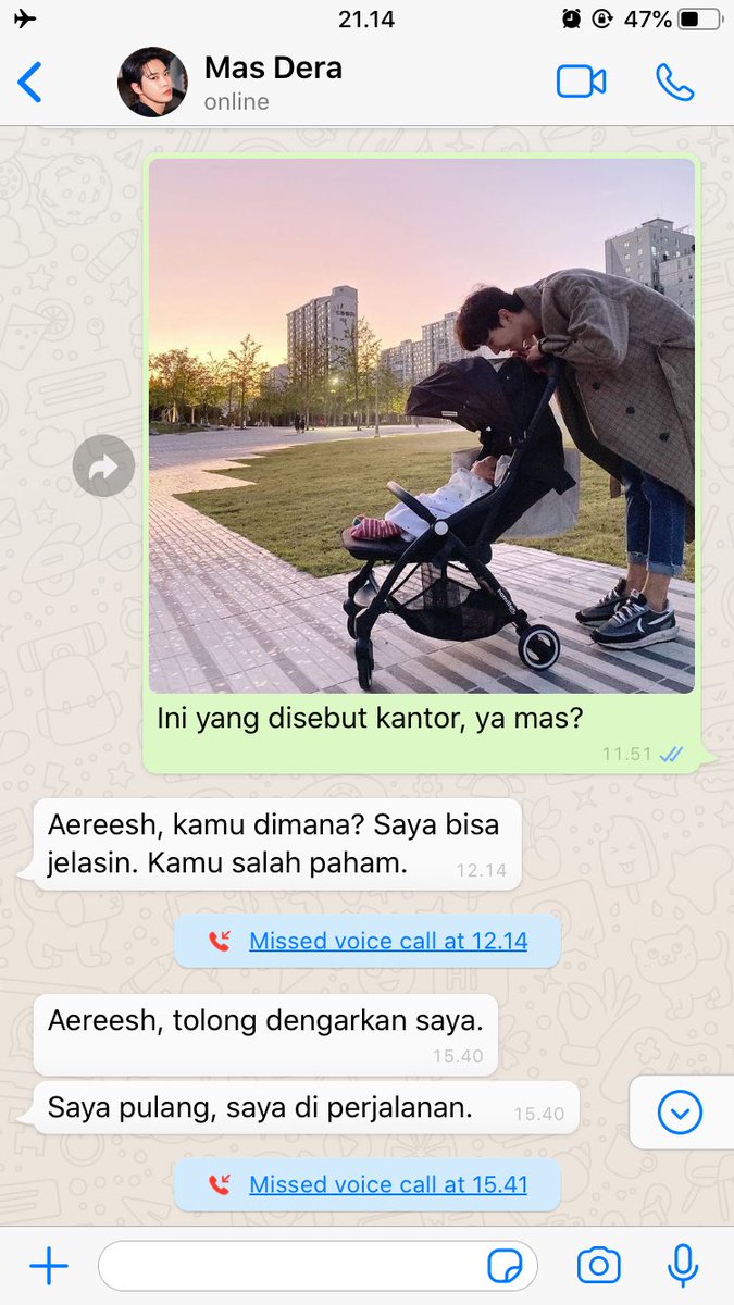 loveilovemetoo's tweet image. salah paham?

— kim doyoung few tweets au