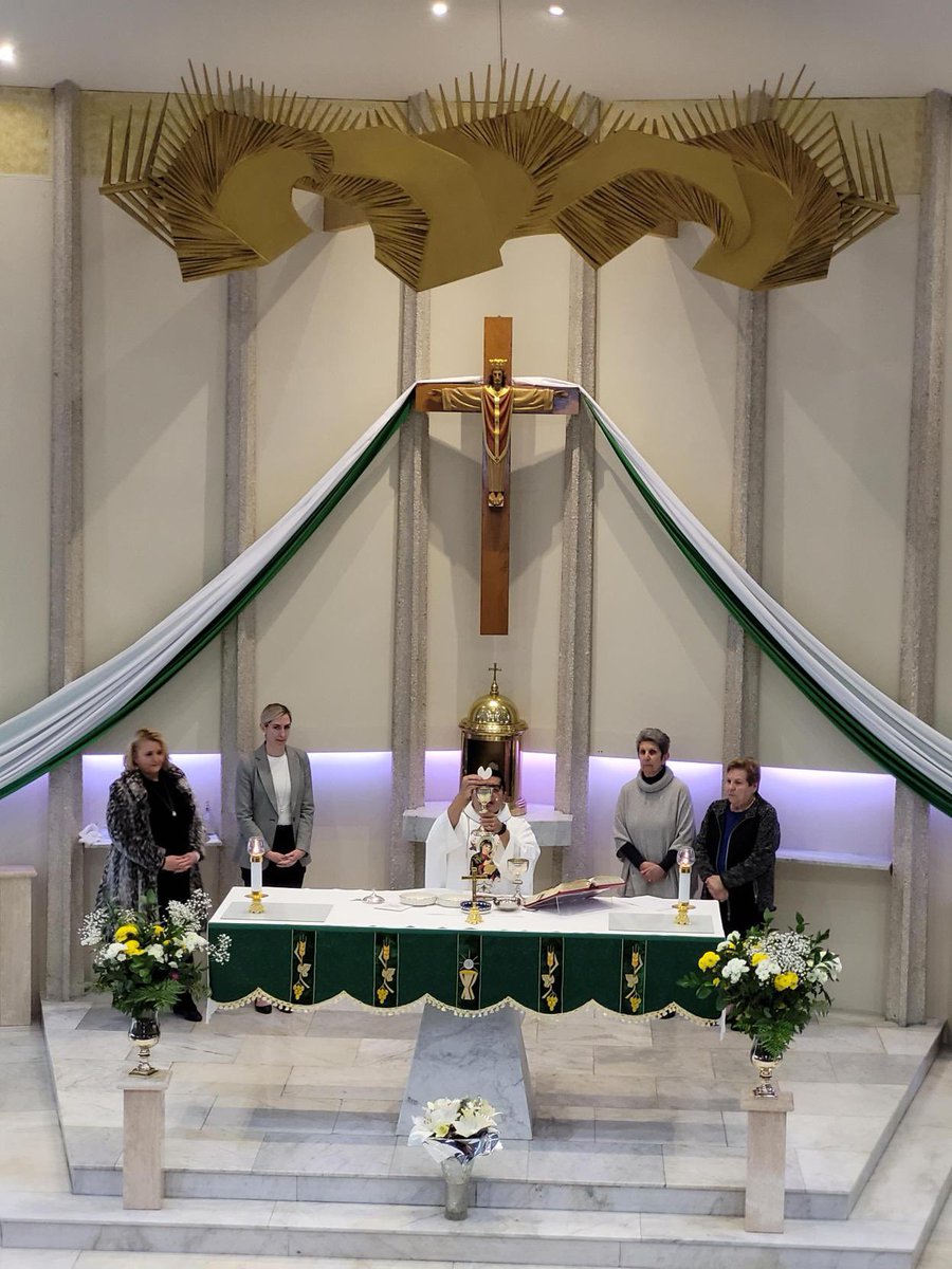 St_Peters_P_S's tweet image. Today we all gathered for Mass led by the Year 2s 🏫❤️ #TRUE #UnityMass