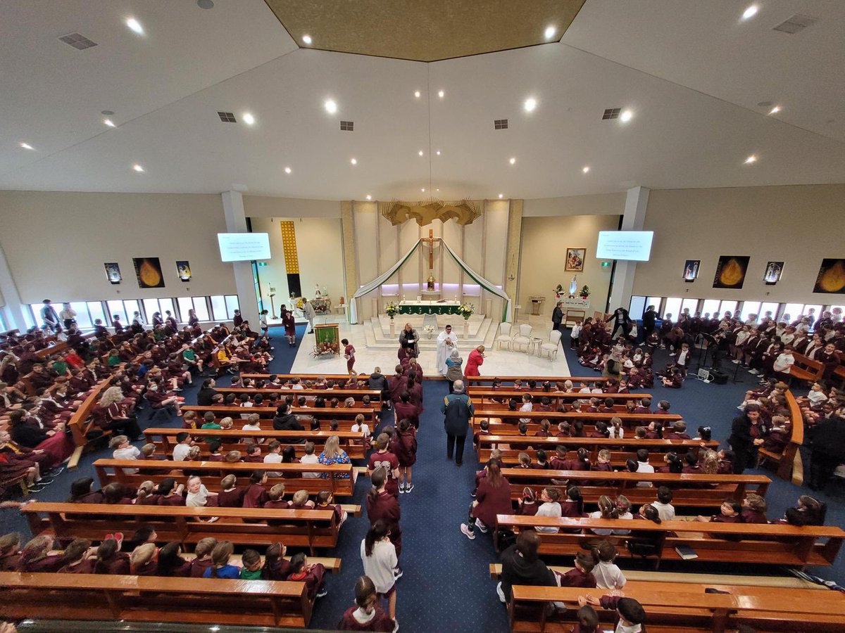 St_Peters_P_S's tweet image. Today we all gathered for Mass led by the Year 2s 🏫❤️ #TRUE #UnityMass