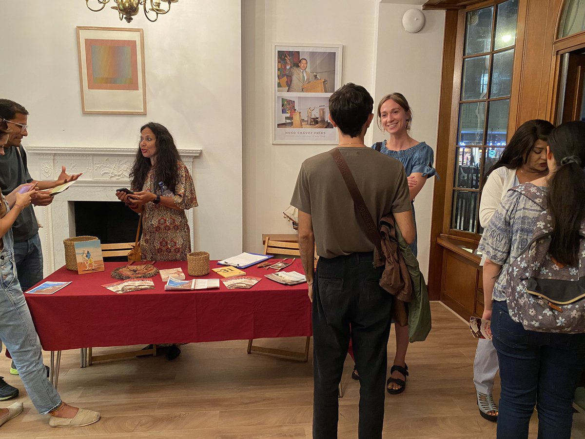 sandblastarts's tweet photo. What a fantastic evening at Bolivar Hall showcasing the brilliant films from @LielaIbrahim @KiranSheida @Moncaro and Roshaan Khattak. Be sure to follow these talented filmmakers and check out more of their work! Thanks to all those who came out in support of #DesertVoicebox 🇪🇭❤️ https://t.co/9uPFd7pg9P