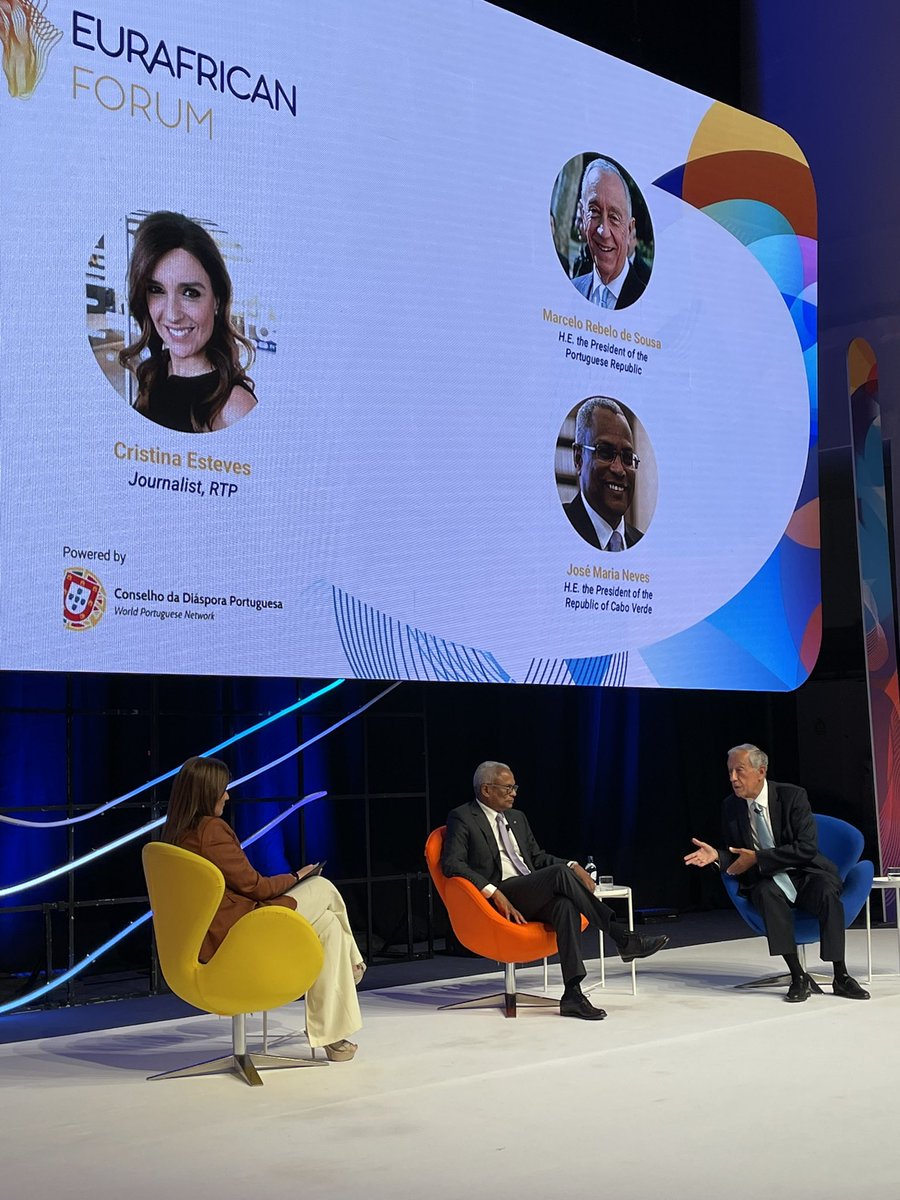 EurafricanF's tweet photo. H.E the Portuguese President Marcelo Rebelo de Sousa @presidencia 🇵🇹and H.E the Cape Verdean President José Maria Neves @PresidenciaCV 🇨🇻, moderated by @CristinaEsteves @rtppt constitute the last Panel of #EAF22: “Dialogue between Presidents”. https://t.co/wjrqTlPPkT