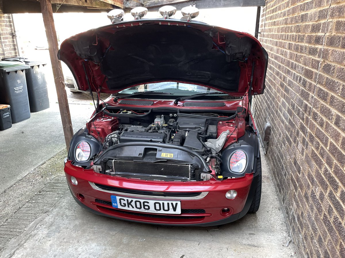 CubeAddict's tweet image. A little upgrade for Monty today, eyeballs. Shame about the reflections in the pictures. Thanks to Lee Halsey for doing them for me.