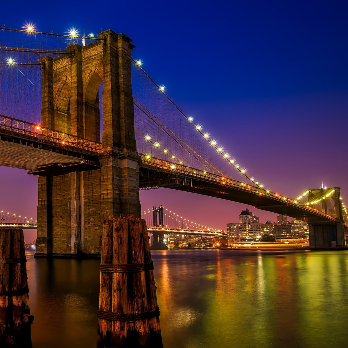 RealAdventures's tweet image. Brooklyn Bridge stands as one of New York City’s most recognizable symbols. In 1883 it became the first roadway to connect Manhattan and Brooklyn and was the world’s longest suspension bridge.

#newyork #brooklynbridge #nyc #manhattan #usa #brooklyn #ny #bigapple #newyorkcity