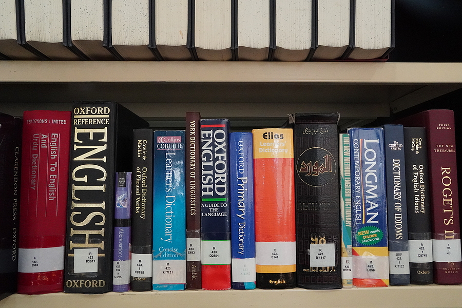LanguageJobs's tweet photo. The recent calls for universities to publish data on how many graduates are employed in "decent" jobs after graduating may make some question their career path after a language degree. Emily Nicole Boaler has some thoughts. Read more here https://t.co/HSgbn1GTav https://t.co/6w6zbAYn82