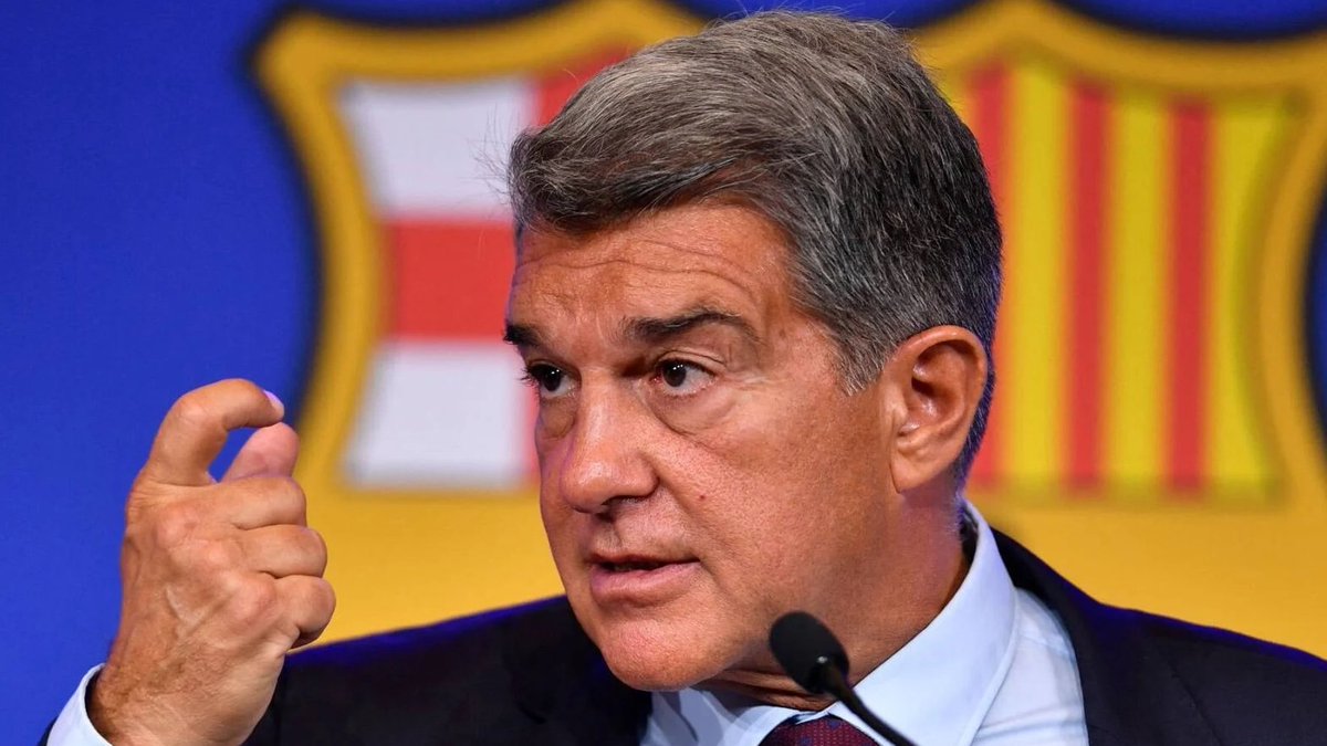 🗣️Joan Laporta: "El mensaje que enviamos al mundo es muy claro. Somos el Barça, estamos despiertos, estamos de vuelta y vamos a competir por todo". #FCBarcelona